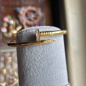 Gold Nail Design Bracelet with Crystals